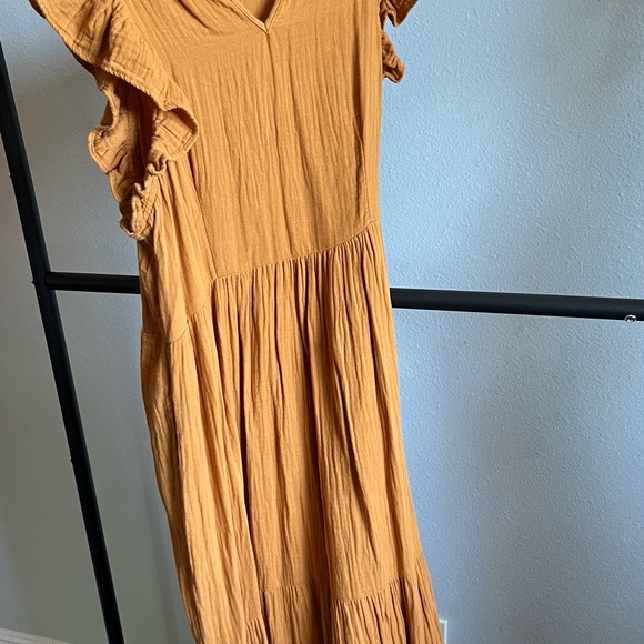 Women's long dress, sleeveless size medium - Picture 2 of 5